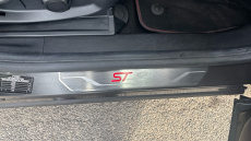 Ford Puma 1.0 EcoBoost Hybrid mHEV ST-Line X 5dr Petrol Hatchback